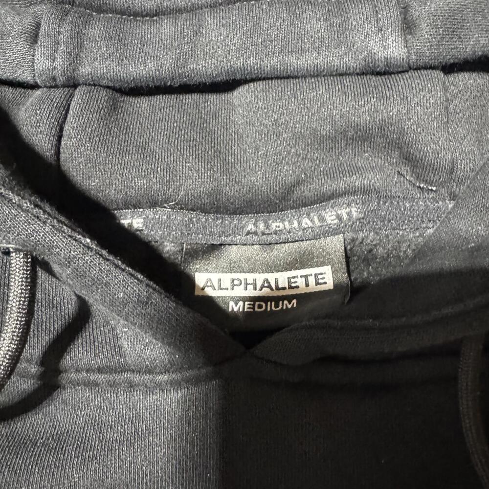 Alphalete Women's Cropped Limited Edition Anniversary Hoodie, Medium‎ - Picture 3 of 4